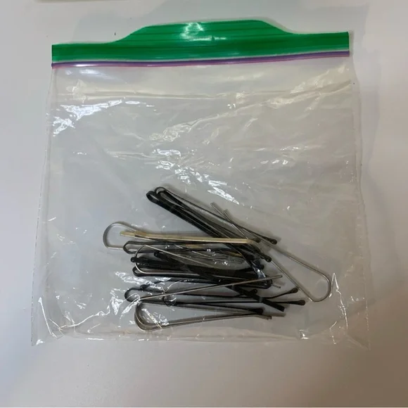 Vintage Lady Schick hot
Rollers. - Picture 6 of 10